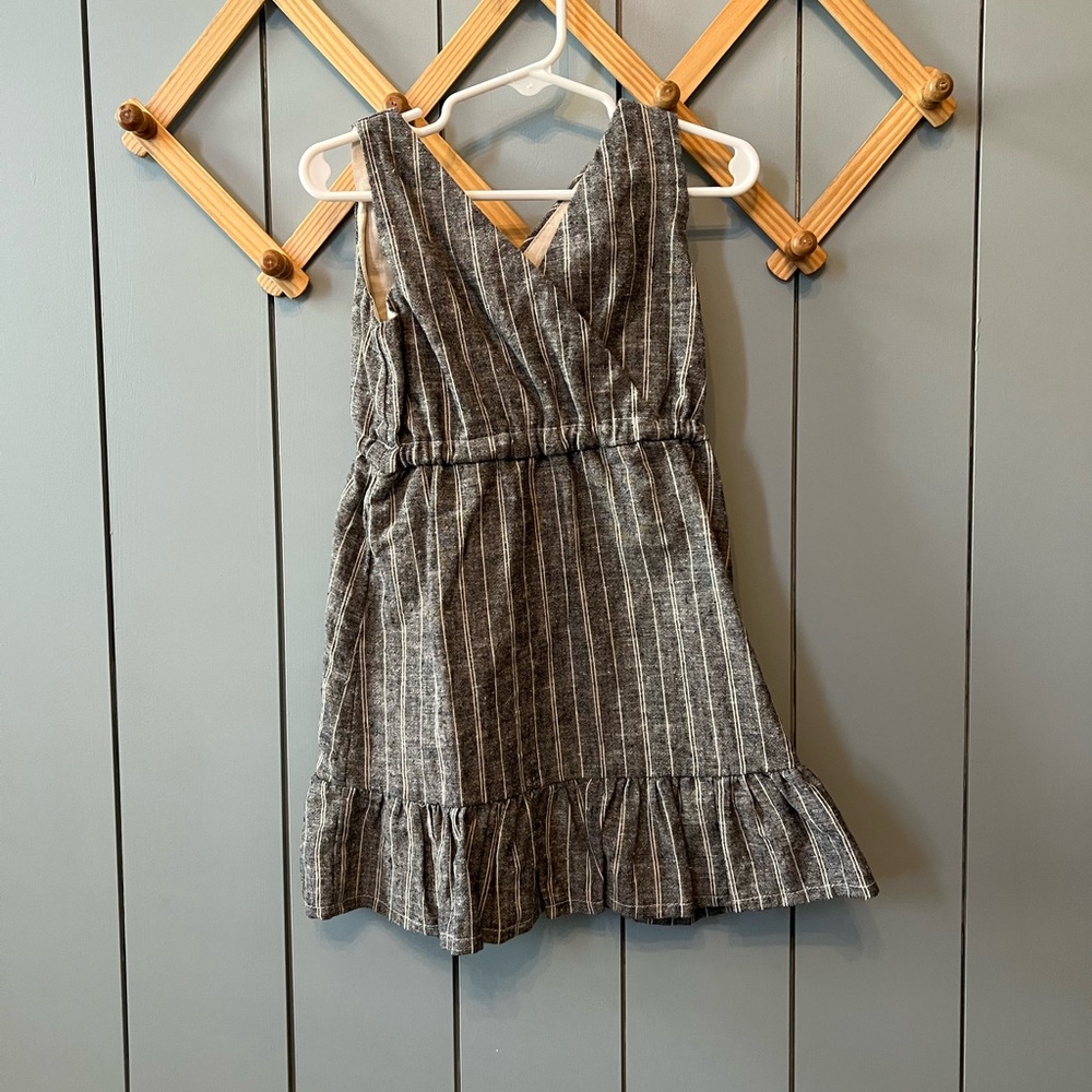 Sister land dress size 2-3 EUC